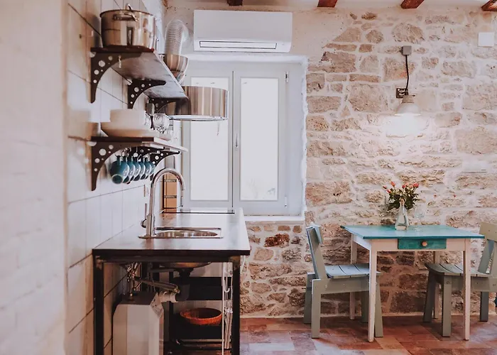Dom wakacyjny Stunning In With Kitchen Preko