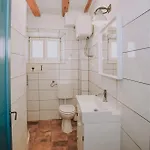 Stunning In With Kitchen